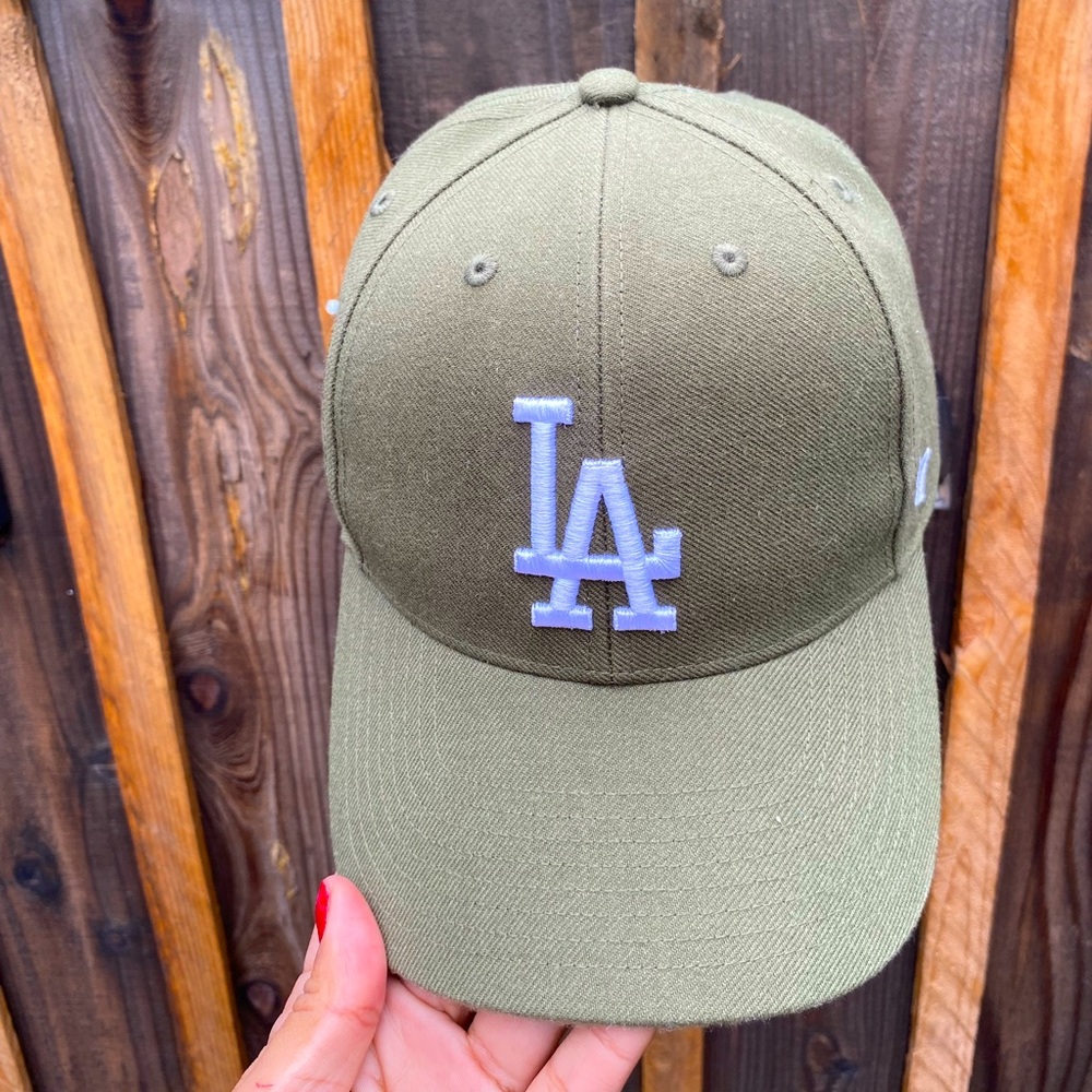 Olive green LA Dodgers fitted hat